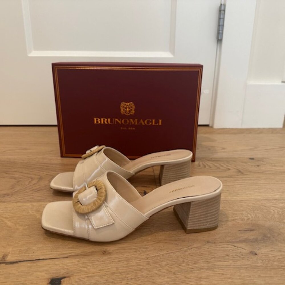 Bruno Magli Sandal